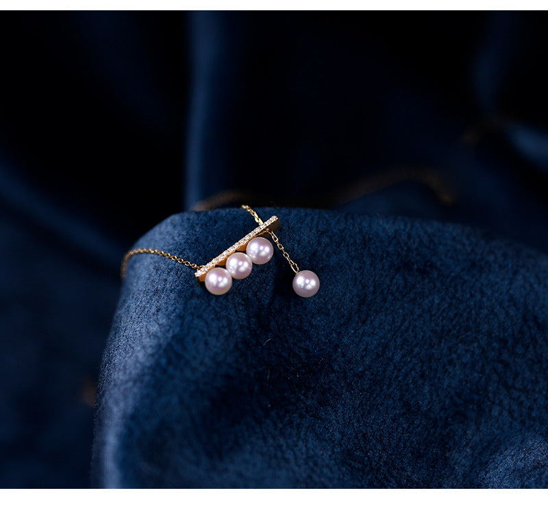 Balanced Falling Sound Vacuum Gold Zircon Pearl Balance Beam Clavicle Chain