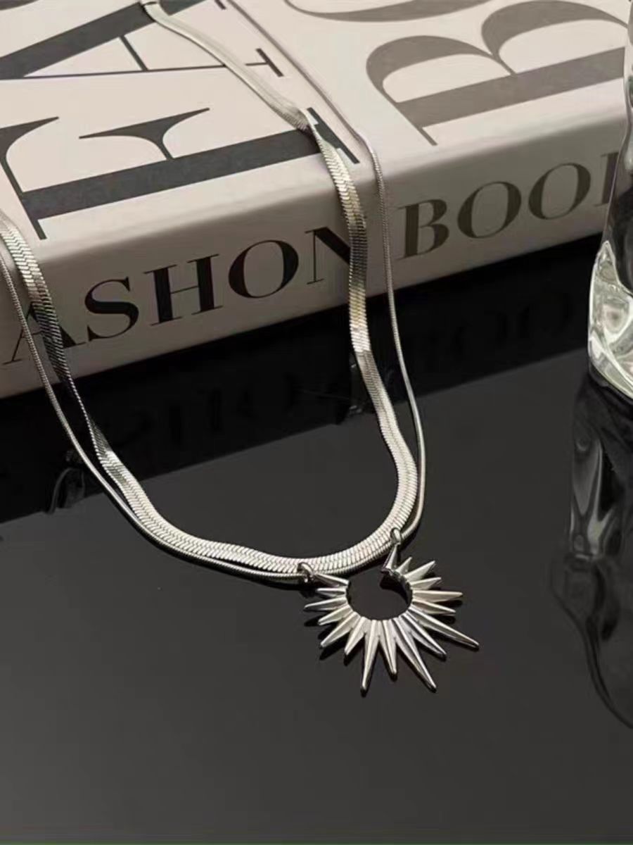 Double-Layer Sunflower Snake Chain Necklace